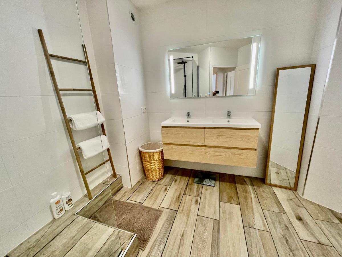 Nouveaute - L'Oasis - T3 - 70 M2 - Jacuzzi แซงต์-เดอนี ภายนอก รูปภาพ