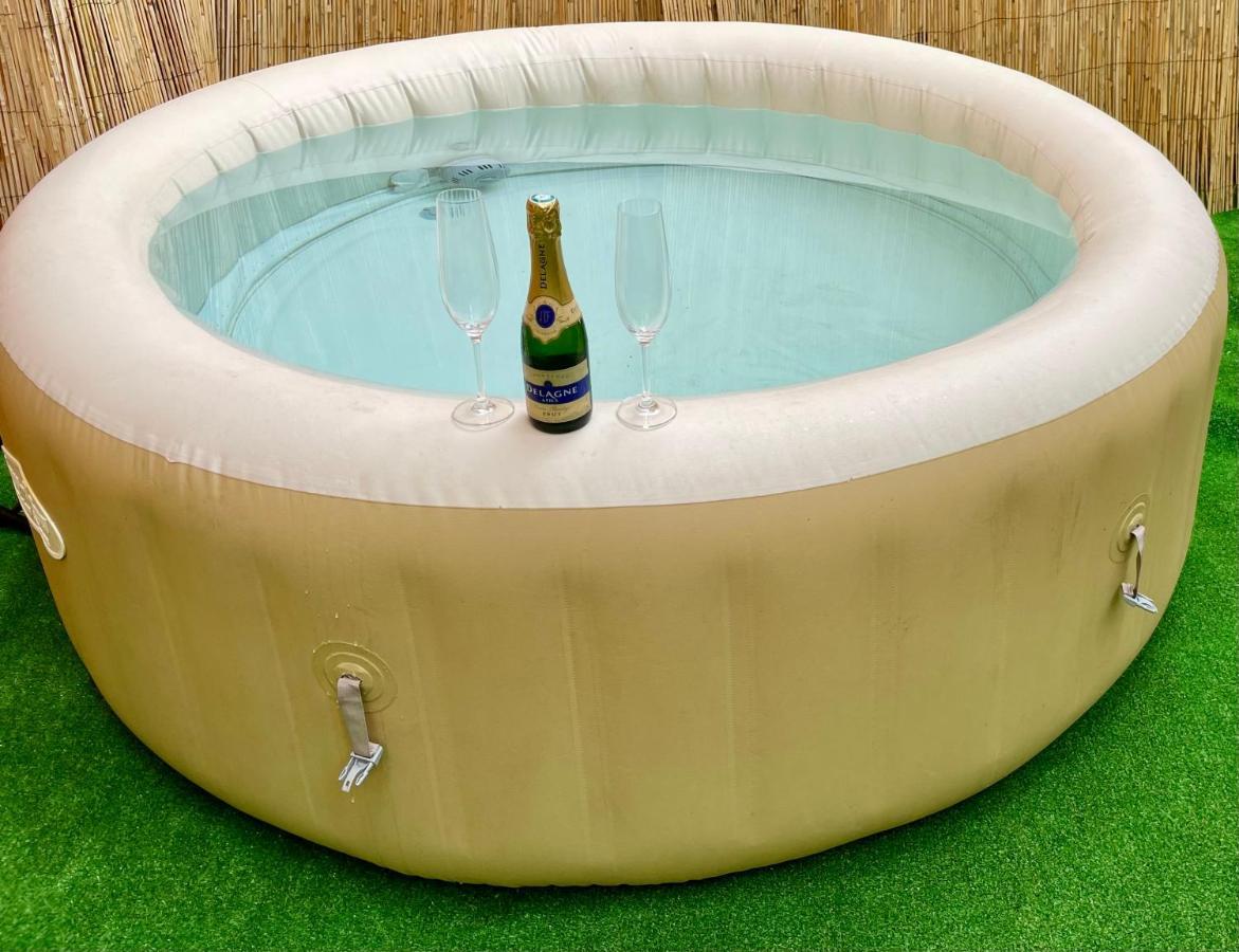 Nouveaute - L'Oasis - T3 - 70 M2 - Jacuzzi แซงต์-เดอนี ภายนอก รูปภาพ